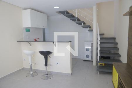 Sala de casa para alugar com 1 quarto, 54m² em Vila da Saúde, São Paulo