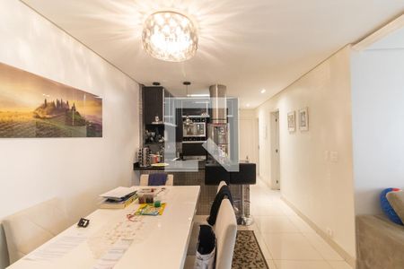 Sala de apartamento à venda com 2 quartos, 65m² em Cerqueira César, São Paulo