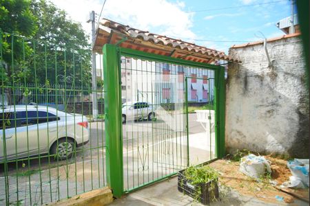 Quarto  1 _Vista  de casa à venda com 2 quartos, 50m² em Rubem Berta, Porto Alegre
