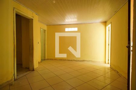 Sala  de casa à venda com 2 quartos, 50m² em Rubem Berta, Porto Alegre