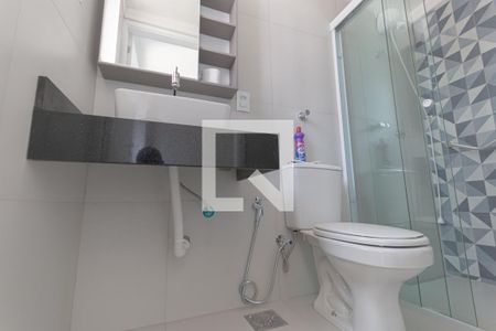 banheiro de apartamento para alugar com 1 quarto, 51m² em Centro, Campinas