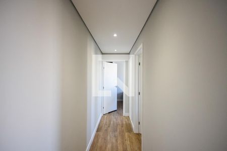 Corredor de apartamento à venda com 2 quartos, 44m² em Jardim Maria Duarte, São Paulo