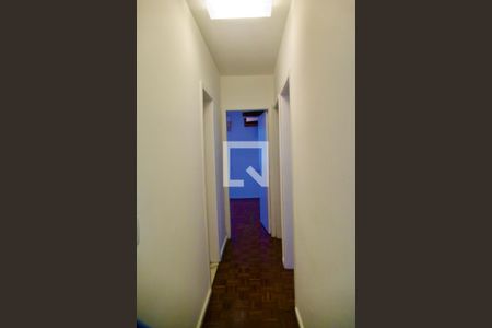 Corredor  de apartamento à venda com 3 quartos, 85m² em Leblon, Rio de Janeiro