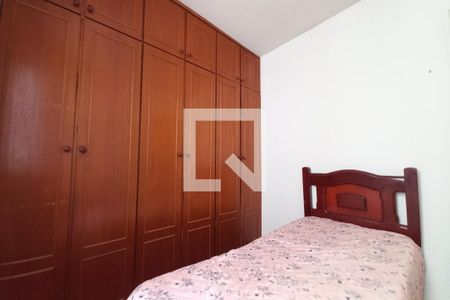 Quarto de apartamento à venda com 2 quartos, 65m² em Jardim Paulicéia, Campinas