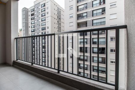 Varanda de apartamento para alugar com 2 quartos, 52m² em Alphaville Empresarial, Barueri