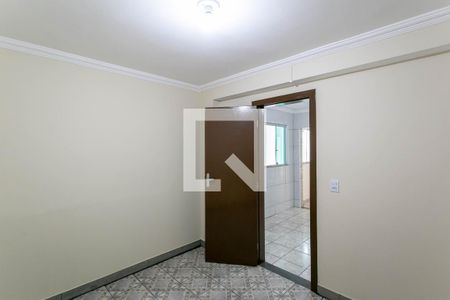 Quarto 2 de casa para alugar com 2 quartos, 61m² em Jardim dos Comerciários (venda Nova), Belo Horizonte