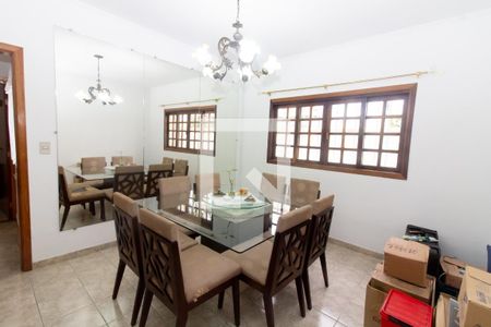 Sala de jantar de casa à venda com 3 quartos, 180m² em Conjunto Residencial Butantã, São Paulo