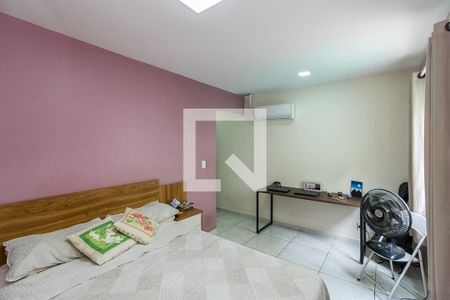 Quarto 1 Suíte de casa à venda com 3 quartos, 150m² em Braz de Pina, Rio de Janeiro