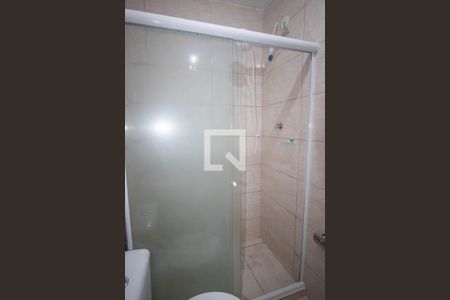 Banheiro de casa para alugar com 1 quarto, 40m² em Ramos, Rio de Janeiro