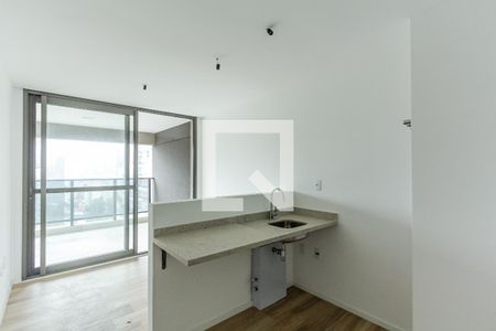 Sala/cozinha de kitnet/studio à venda com 1 quarto, 44m² em Itaim Bibi, São Paulo