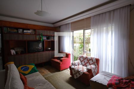 Sala de casa para alugar com 4 quartos, 531m² em Abranches, Curitiba