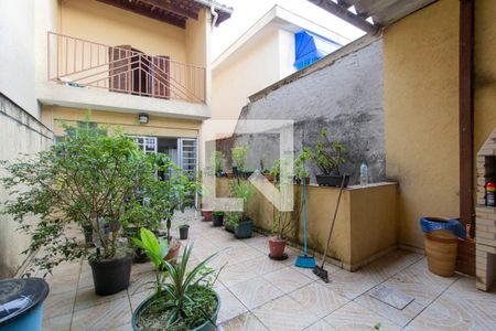 Casa para alugar com 284m², 4 quartos e 2 vagas Casa para alugar com 284m², 4 quartos e 2 vagasQuintal