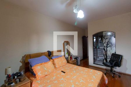 Casa para alugar com 284m², 4 quartos e 2 vagas Casa para alugar com 284m², 4 quartos e 2 vagasSuíte
