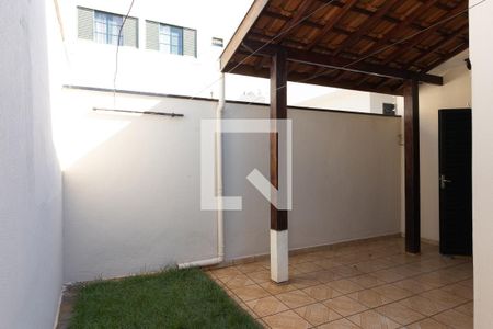 Varanda Suíte de casa para alugar com 2 quartos, 110m² em Vila Monte Alegre, Ribeirão Preto