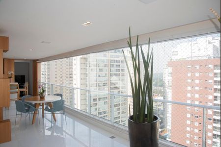 Varanda da Sala de apartamento à venda com 4 quartos, 370m² em Campo Belo, São Paulo