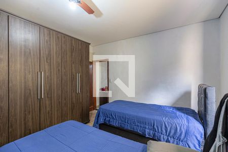 Quarto 1 de casa à venda com 2 quartos, 200m² em Parque Bandeirante, Santo André