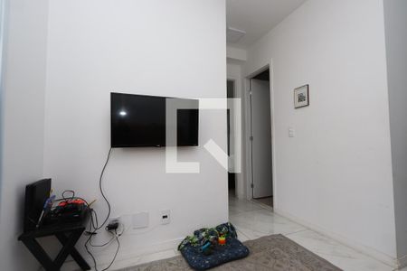 Sala de apartamento para alugar com 2 quartos, 42m² em Sítio da Figueira, São Paulo