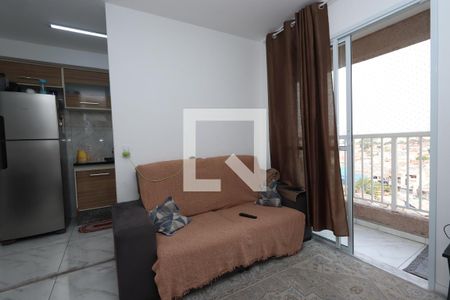 Sala de apartamento para alugar com 2 quartos, 42m² em Sítio da Figueira, São Paulo