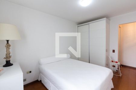 Suíte  de apartamento à venda com 3 quartos, 103m² em Itaim Bibi, São Paulo