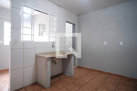 Sala/Cozinha de casa para alugar com 1 quarto, 35m² em Cidade Patriarca, São Paulo