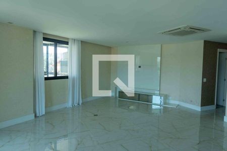 Sala de apartamento à venda com 3 quartos, 190m² em Charitas, Niterói
