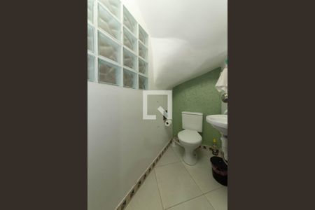 Lavabo de casa à venda com 4 quartos, 200m² em Cursino, São Paulo