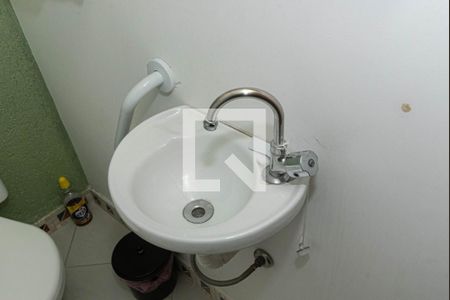 Lavabo de casa à venda com 4 quartos, 200m² em Cursino, São Paulo