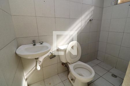 Banheiro de casa para alugar com 1 quarto, 35m² em Vila Formosa, São Paulo
