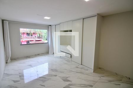 Suíte de casa à venda com 3 quartos, 240m² em Vargem Grande, Rio de Janeiro