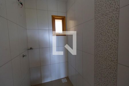 Banheiro de kitnet/studio para alugar com 1 quarto, 40m² em Loteamento Parque Recreio, São Leopoldo