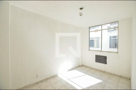 Quarto 1 de apartamento para alugar com 2 quartos, 60m² em Largo do Barradas, Niterói