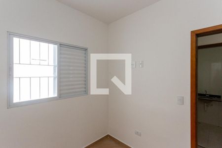 Quarto de apartamento à venda com 2 quartos, 50m² em Vila Santa Virginia, São Paulo