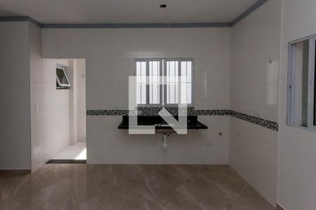 Sala e cozinha de apartamento à venda com 2 quartos, 50m² em Vila Santa Virginia, São Paulo