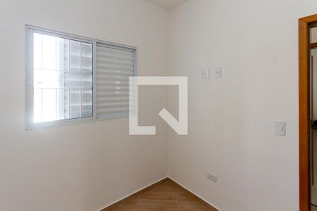 Quarto de apartamento à venda com 2 quartos, 50m² em Vila Santa Virginia, São Paulo