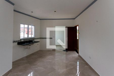 Sala e cozinha de apartamento à venda com 2 quartos, 50m² em Vila Santa Virginia, São Paulo