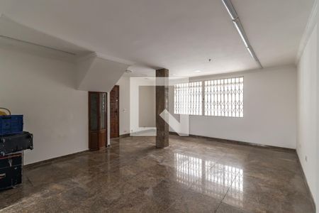 Sala de casa para alugar com 5 quartos, 440m² em Moema, São Paulo