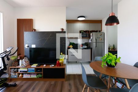 sala de apartamento à venda com 2 quartos, 42m² em Cidade dos Bandeirantes, São Paulo