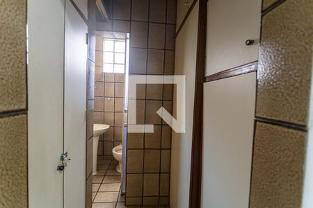 Banheiro Social de apartamento à venda com 1 quarto, 35m² em Centro, Belo Horizonte