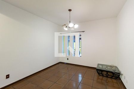 Sala de casa para alugar com 4 quartos, 185m² em Vila Osasco, Osasco