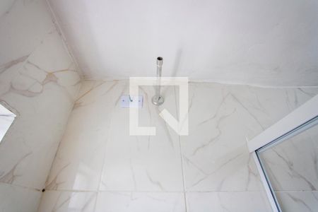 Banheiro de casa para alugar com 1 quarto, 50m² em Vila Luzita, Santo André