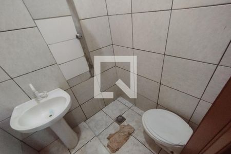 Banheiro de kitnet/studio para alugar com 1 quarto, 40m² em Jardim Diva Tarlá de Carvalho, Ribeirão Preto