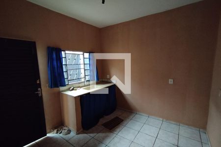 Cozinha de kitnet/studio para alugar com 1 quarto, 40m² em Jardim Diva Tarlá de Carvalho, Ribeirão Preto