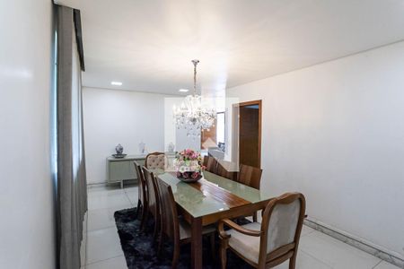 Sala 3 de casa à venda com 4 quartos, 720m² em Santa Branca, Belo Horizonte