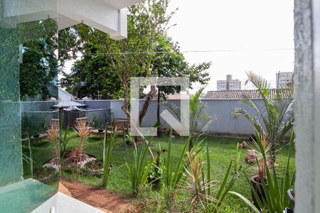 Vista da sala 2 de casa à venda com 4 quartos, 720m² em Santa Branca, Belo Horizonte