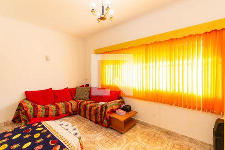 Sala de casa à venda com 4 quartos, 100m² em Vila Prudente, São Paulo