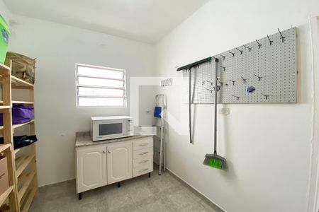 Casa à venda com 367m², 4 quartos e 2 vagas Casa à venda com 367m², 4 quartos e 2 vagasArmazém
