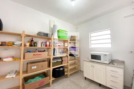 Casa à venda com 367m², 4 quartos e 2 vagas Casa à venda com 367m², 4 quartos e 2 vagasArmazém