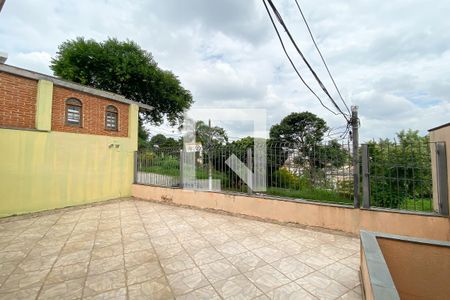 Casa à venda com 367m², 4 quartos e 2 vagas Casa à venda com 367m², 4 quartos e 2 vagasÁrea de Serviço