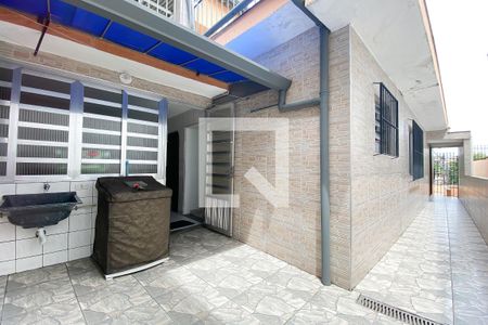 Casa à venda com 367m², 4 quartos e 2 vagas Casa à venda com 367m², 4 quartos e 2 vagasÁrea de Serviço