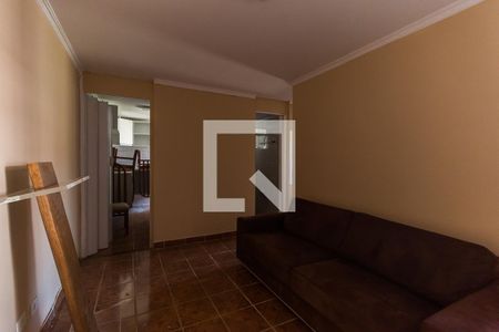 Sala de apartamento para alugar com 2 quartos, 45m² em Jardim Marica, Mogi das Cruzes